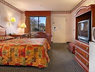 Super 8 By Wyndham Tucson Downtown Convention Center,Pima>>Arizona,2 star