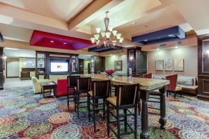 Holiday Inn Express Hotel & Suites Huntsville By Ihg,Texas>>Huntsville,3 star