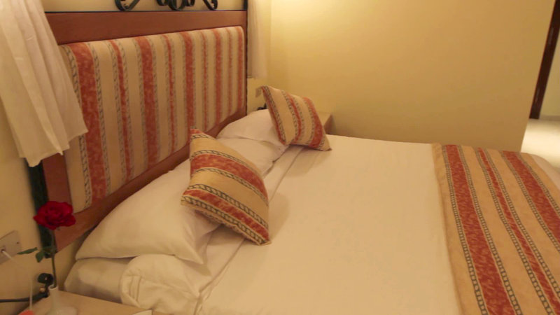 sunny days el palacio resort and spa