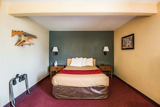 Econo Lodge Junction City I-70 Near Fort Riley,Grandview Plaza>>Fort Riley,2 star