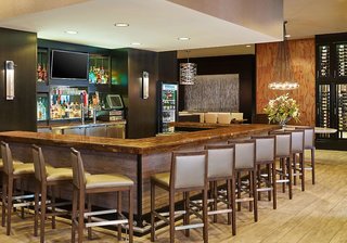 hilton kansas city airport
