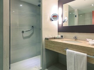 movenpick hotel istanbul bosphorus