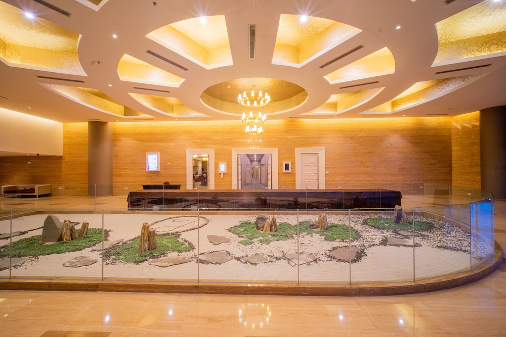 grand jatra hotel balikpapan