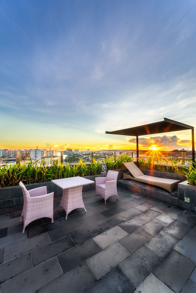 grand jatra hotel balikpapan