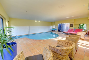 comfort inn and suites city views