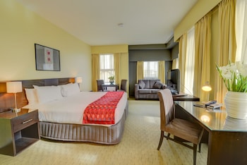 comfort inn and suites city views