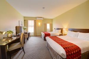 Comfort Inn & Suites City Views,Ballarat>>Bakery Hill,4 star