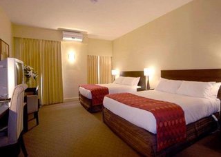 comfort inn and suites city views