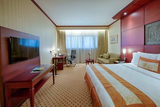 hotel borobudur jakarta