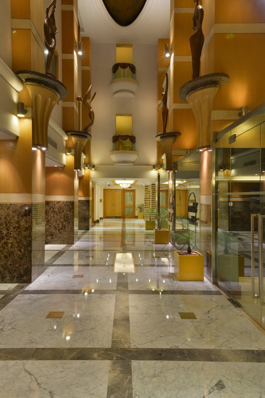vivanta vadodara