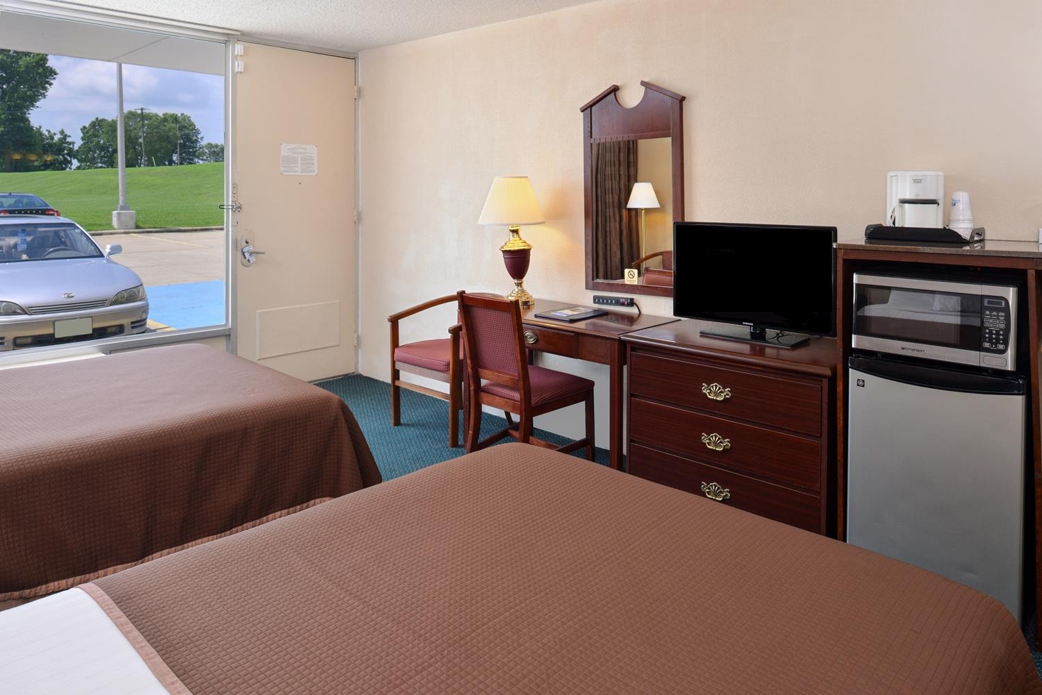 quality inn and suites vandalia near i 70 and hwy 51