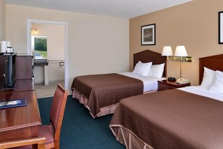 quality inn and suites vandalia near i 70 and hwy 51