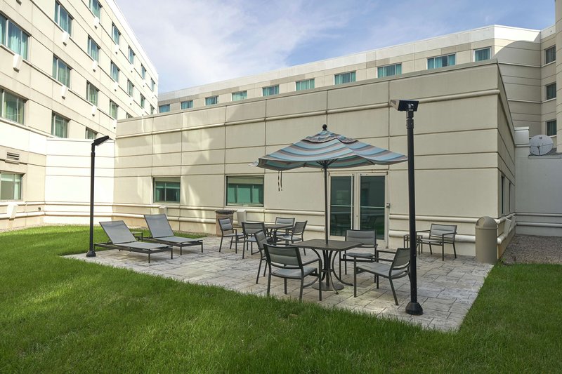 hilton cincinnati airport