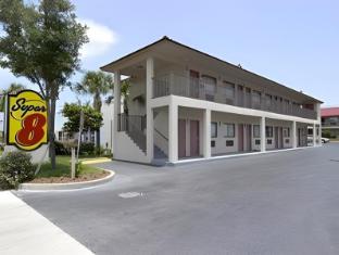 Redfinn Inn,Near Sunrise Theater,3 star