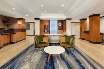 fairfield inn and suites jacksonville west chaffee point