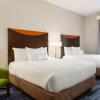 fairfield inn and suites jacksonville west chaffee point