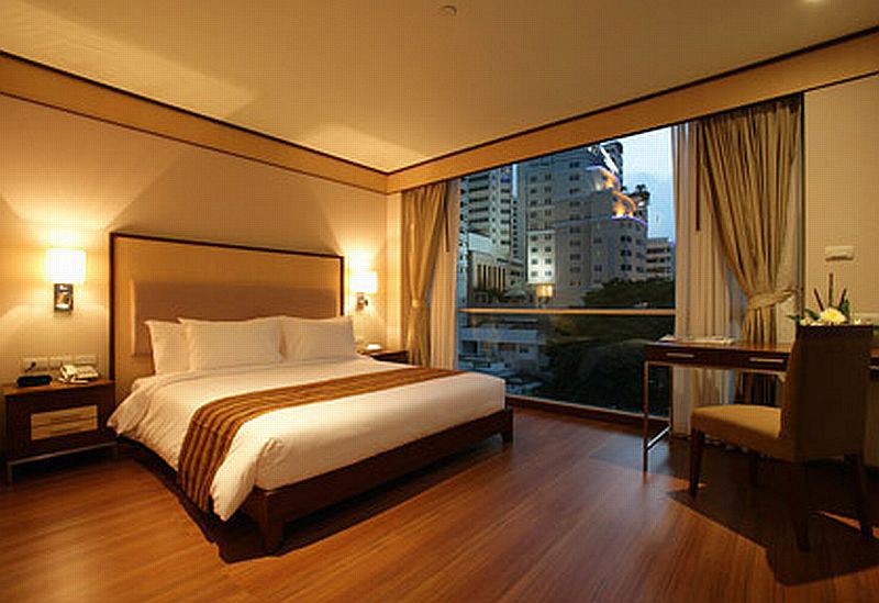 adelphi suites sukhumvit by compass hospitality