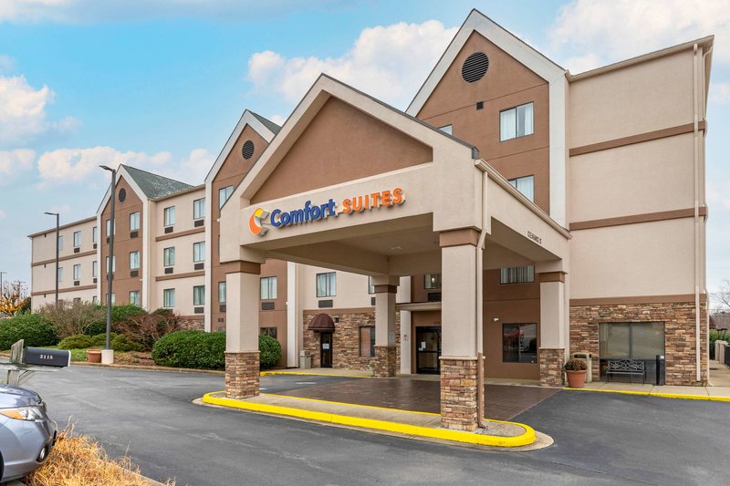 Comfort Suites Johnson City Near University