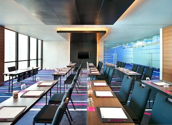 aloft bangkok sukhumvit 11