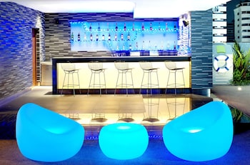 aloft bangkok sukhumvit 11