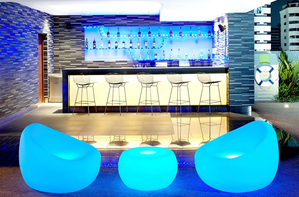 aloft bangkok sukhumvit 11