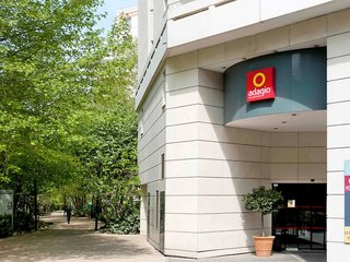 aparthotel adagio la defense kleber
