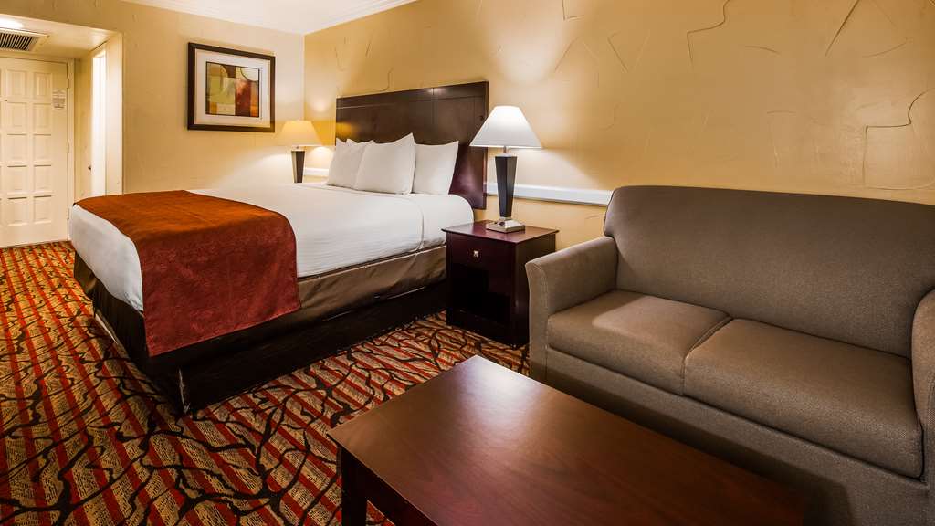 best western market center hotel