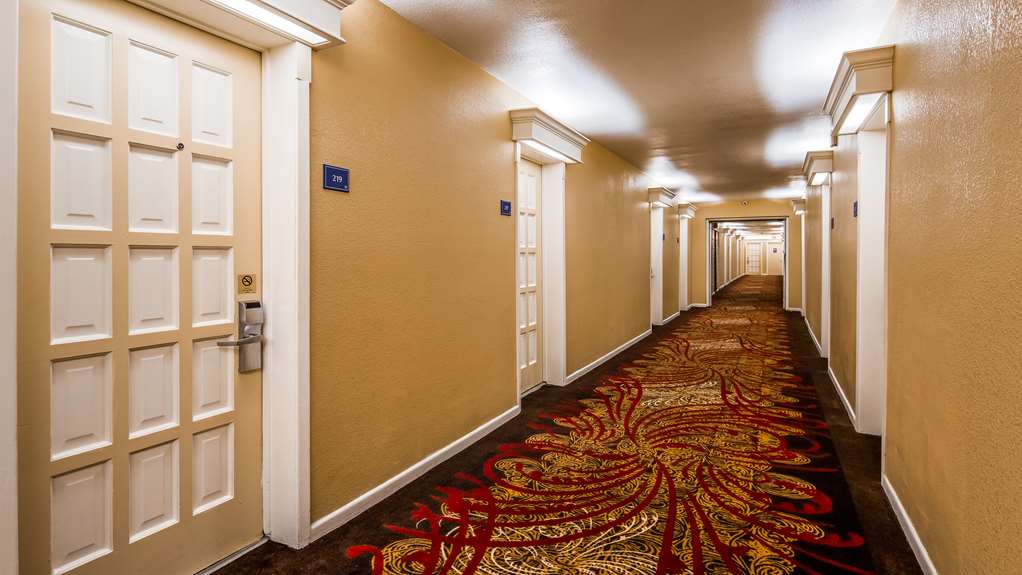 best western market center hotel