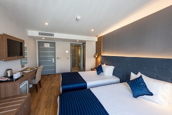 nova plaza crystal hotel and spa