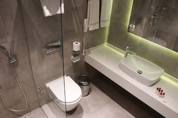 nova plaza crystal hotel and spa