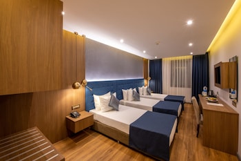 nova plaza crystal hotel and spa