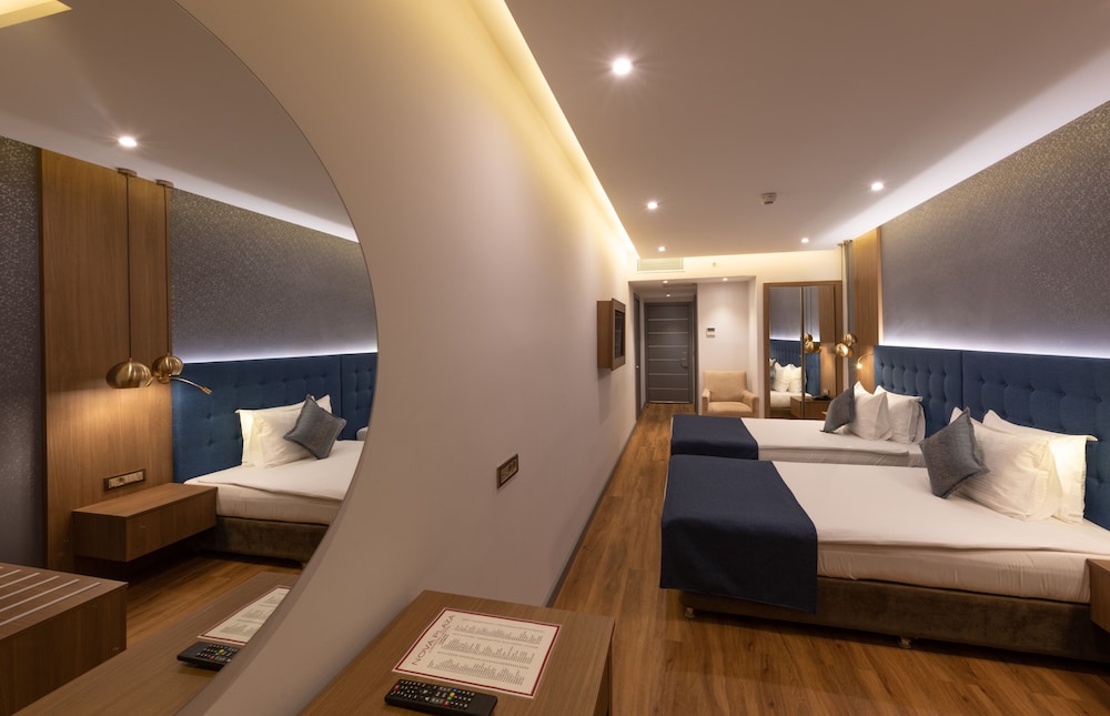 nova plaza crystal hotel and spa