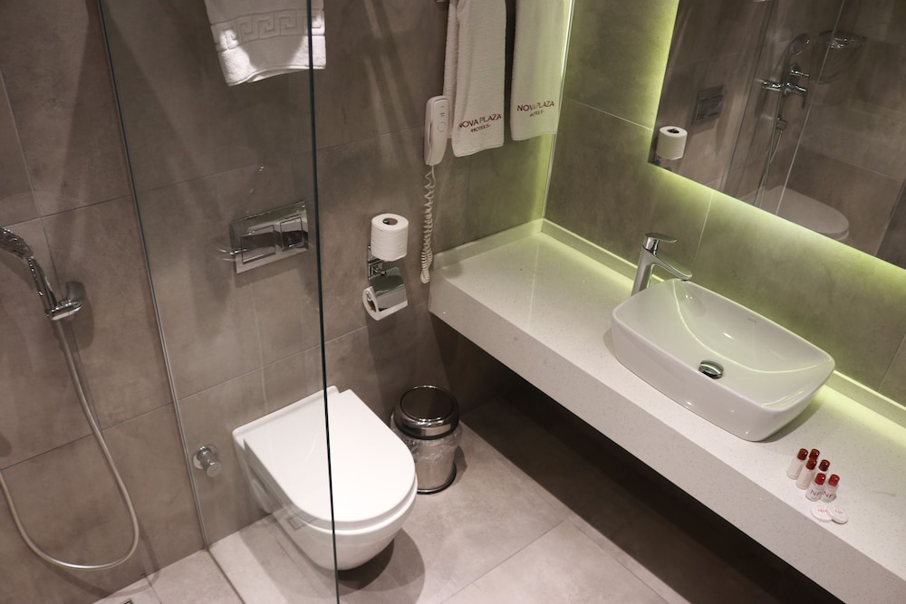 nova plaza crystal hotel and spa