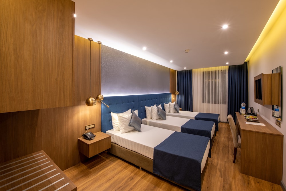 nova plaza crystal hotel and spa