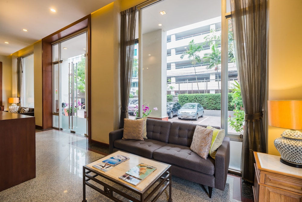 asoke residence sukhumvit by uhg