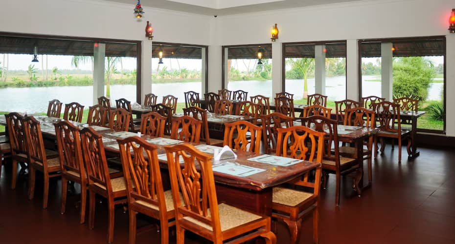 manor backwater resort