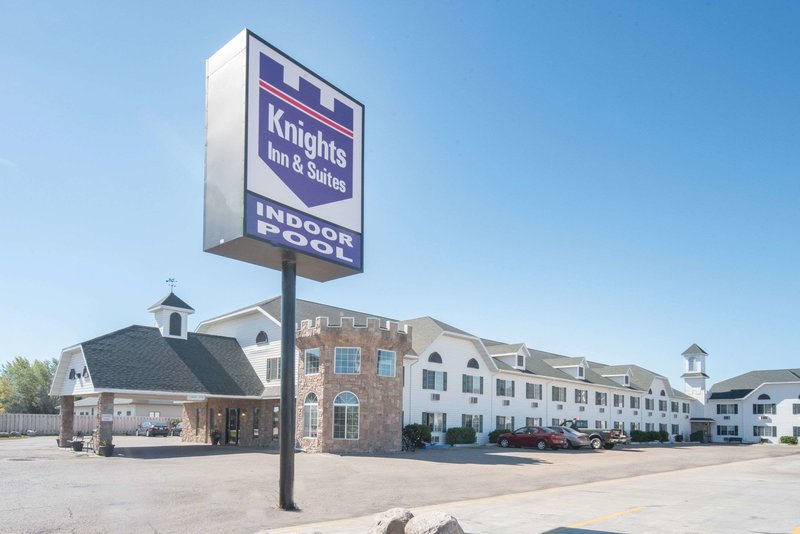 knights inn grand forks