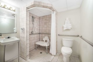 knights inn grand forks