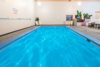 Knights Inn Grand Forks,North Dakota>>Grand Forks,2 star