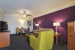 Baymont By Wyndham Greenville Woodruff Rd,Greenville - Spartanburg>>Greenville,3 star