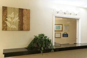 Norwood Inn & Suites Indianapolis,Indianapolis>>Indiana,3 star