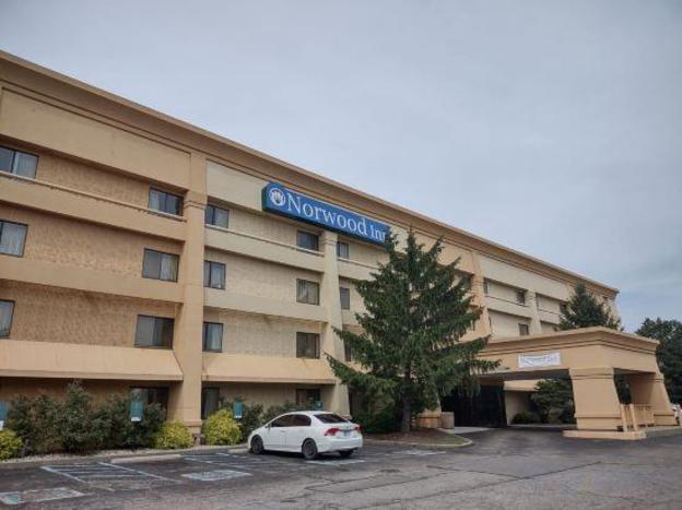 norwood inn and suites indianapolis