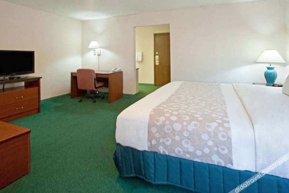 norwood inn and suites indianapolis
