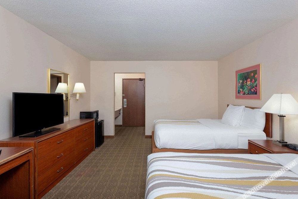 norwood inn and suites indianapolis