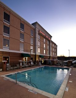Hampton Inn & Suites Jackson,Madison>>Jackson,3 star