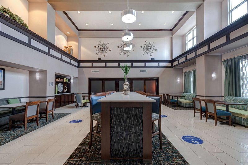 hampton inn and suites galveston