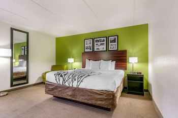 sleep inn and suites near sports world blvd