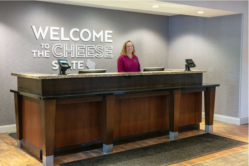 hampton inn and suites grafton