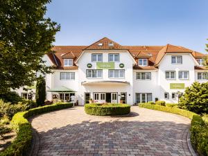 Landhotel Dreiklang,Henstedt-Ulzburg>>Hamburg,4 star