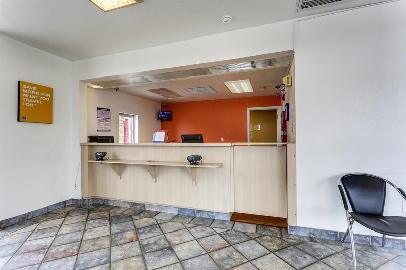 motel 6 baton rouge la southeast